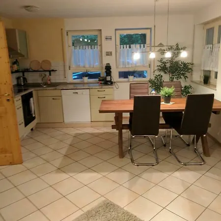 Am Ohrensbaechle דירה גלוטרטל